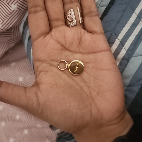 Salvatore Ferragamo Zipper pull - Can be used as a locket/charm - Picture 5 of 7